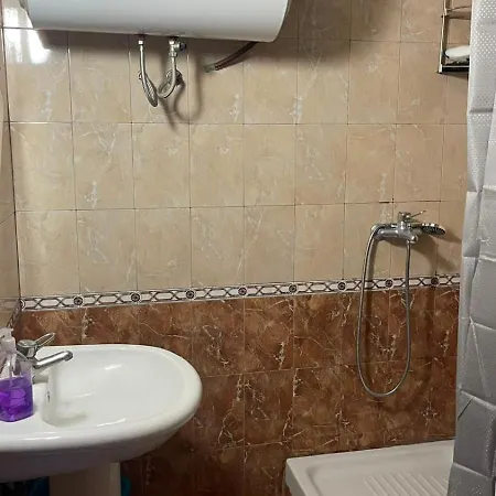 Myslym Shyri,tirane 公寓 地拉那